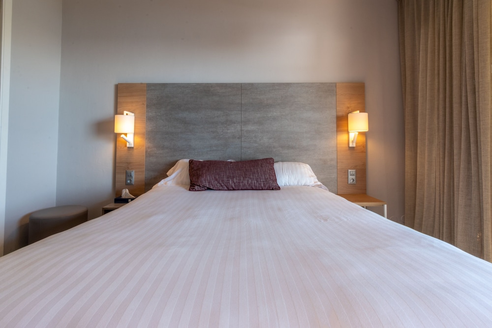 Standard Double Room, Courtyard Area - Photo 6