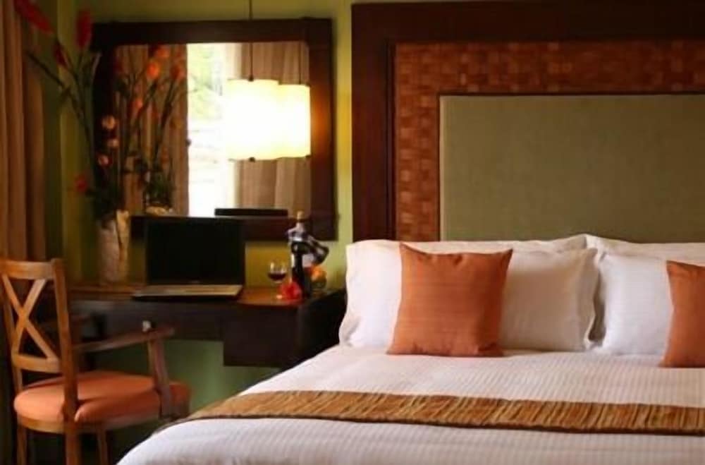 Executive Suite, 2 Queen Beds photo 3