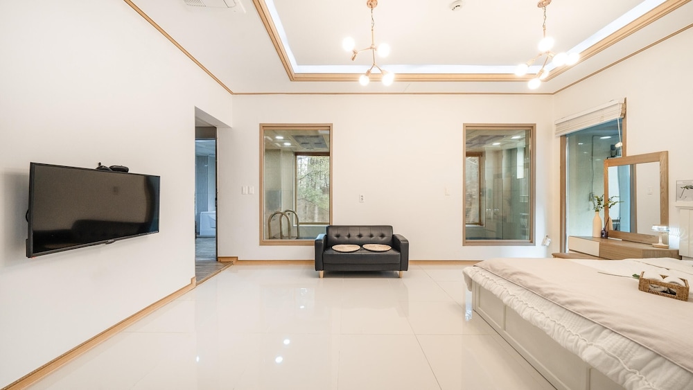 Basic Room, 1 Bedroom (1dong 3ho(Spa, Poolvilla, BBQ)) - Photo 6