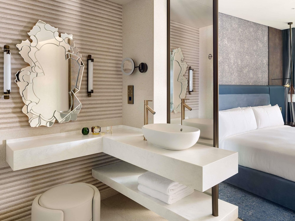 Room, 2 Bedrooms, Marina View photo 2