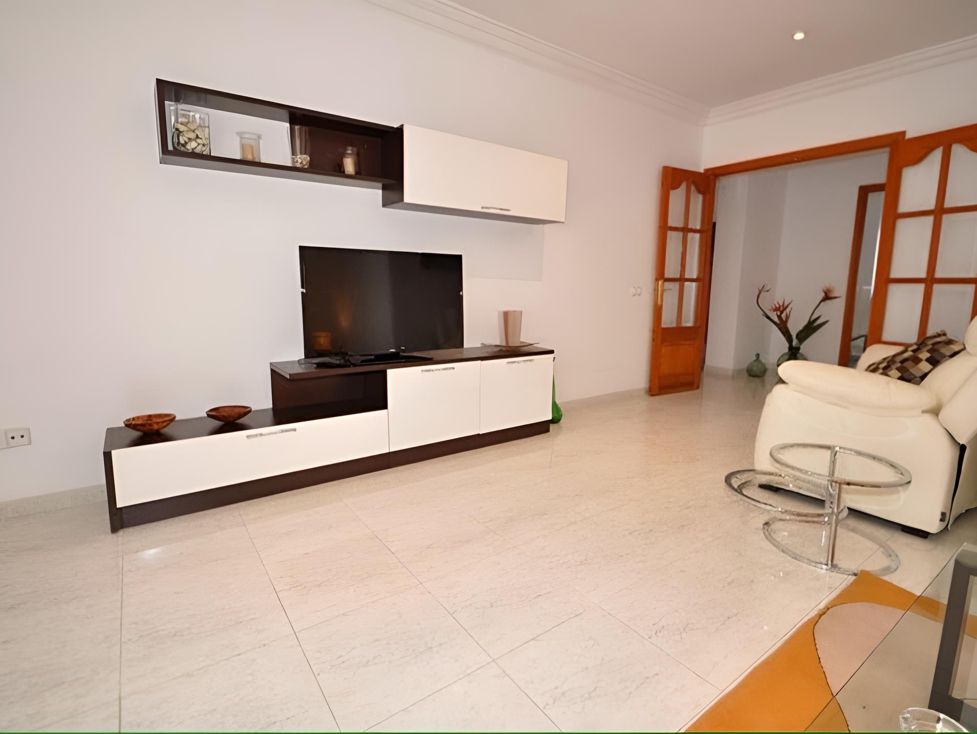 House, 4 Bedrooms, Private Pool photo 3