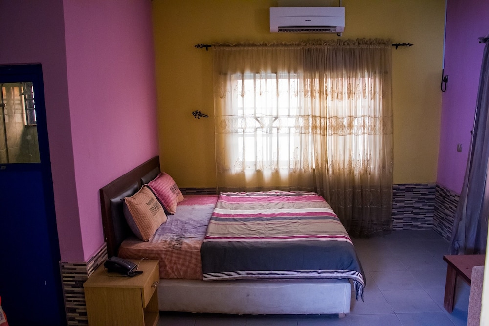 Standard Double Room photo 3