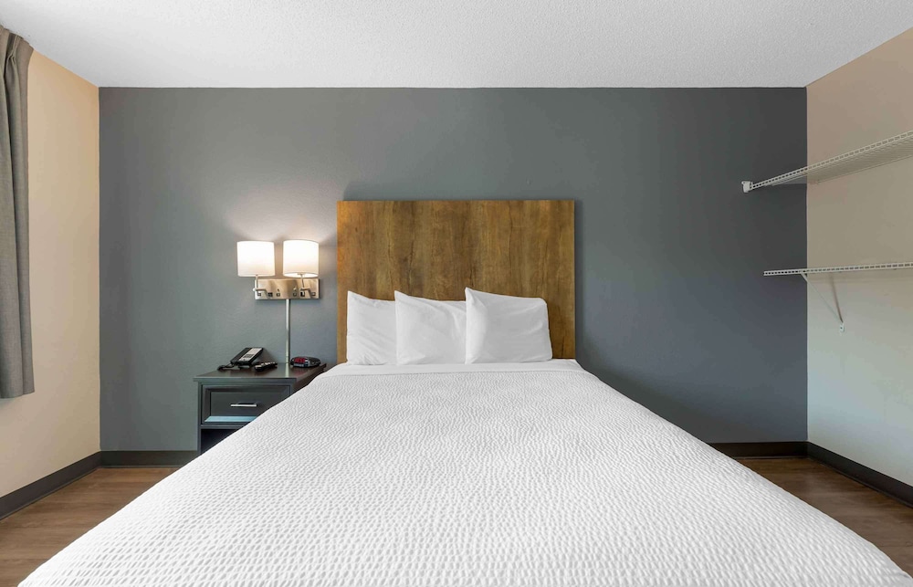 Studio, 1 Queen Bed, Accessible, Non Smoking - Photo 3