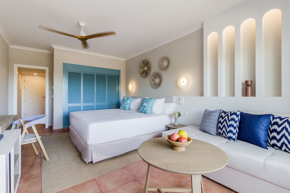 Sunset Deluxe Double Room