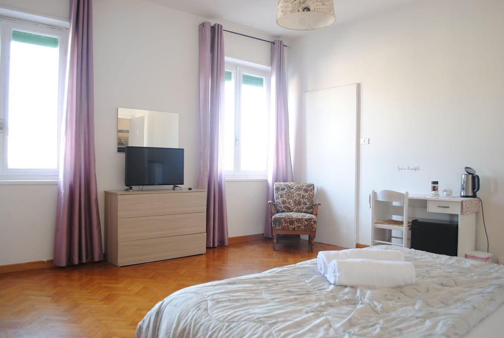 Double Room, Private Bathroom