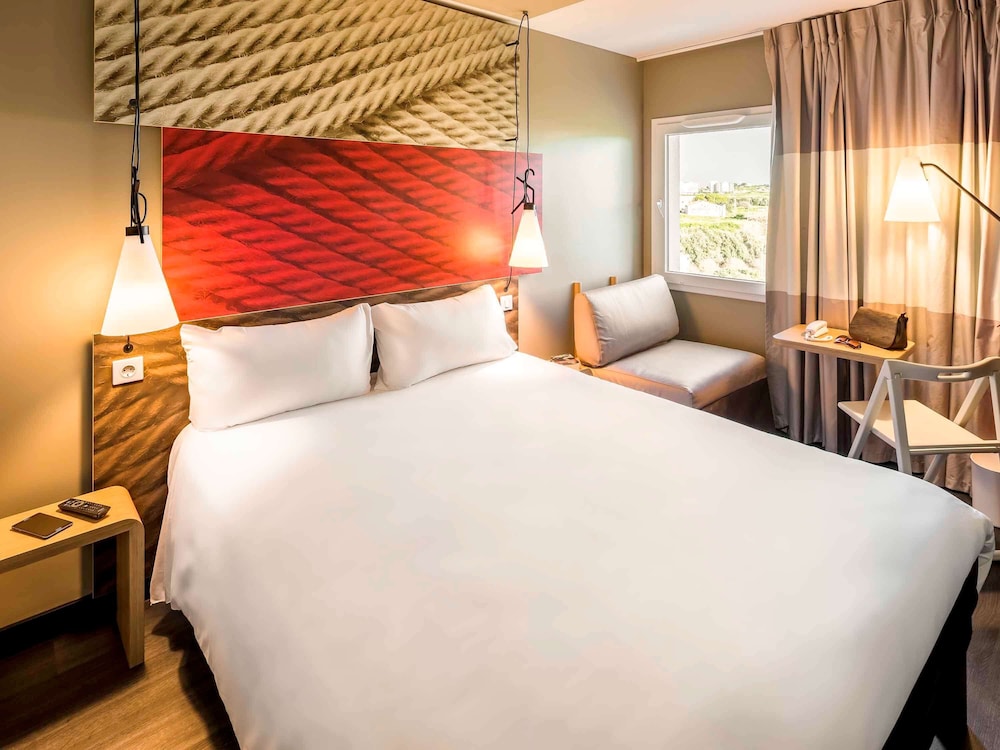 Room, 1 Double Bed - Photo 8