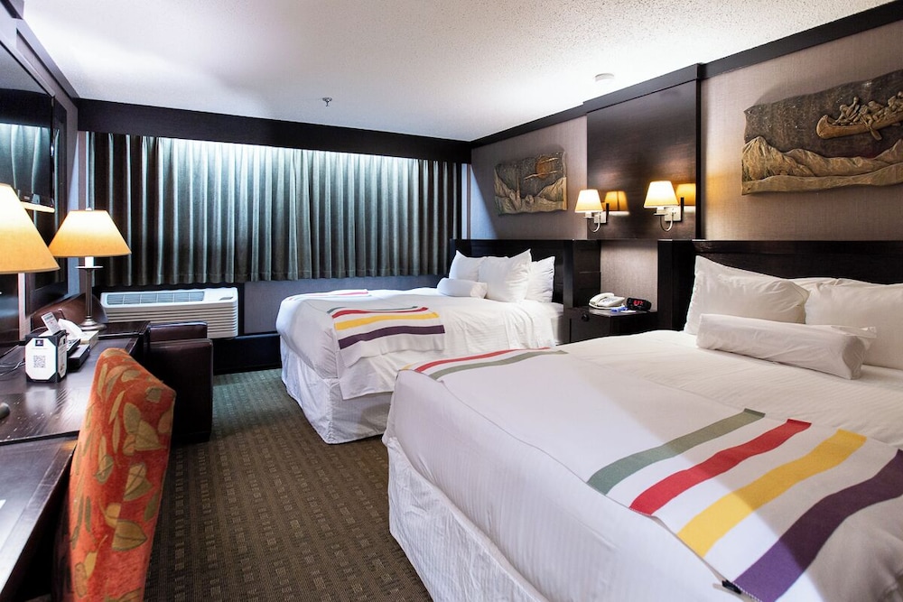 Business Double Room, 2 Queen Beds, Non Smoking
