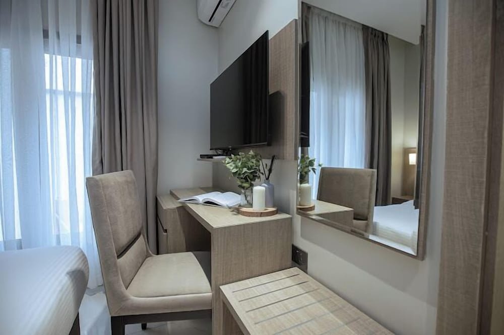 Economy Room, Balcony, City View