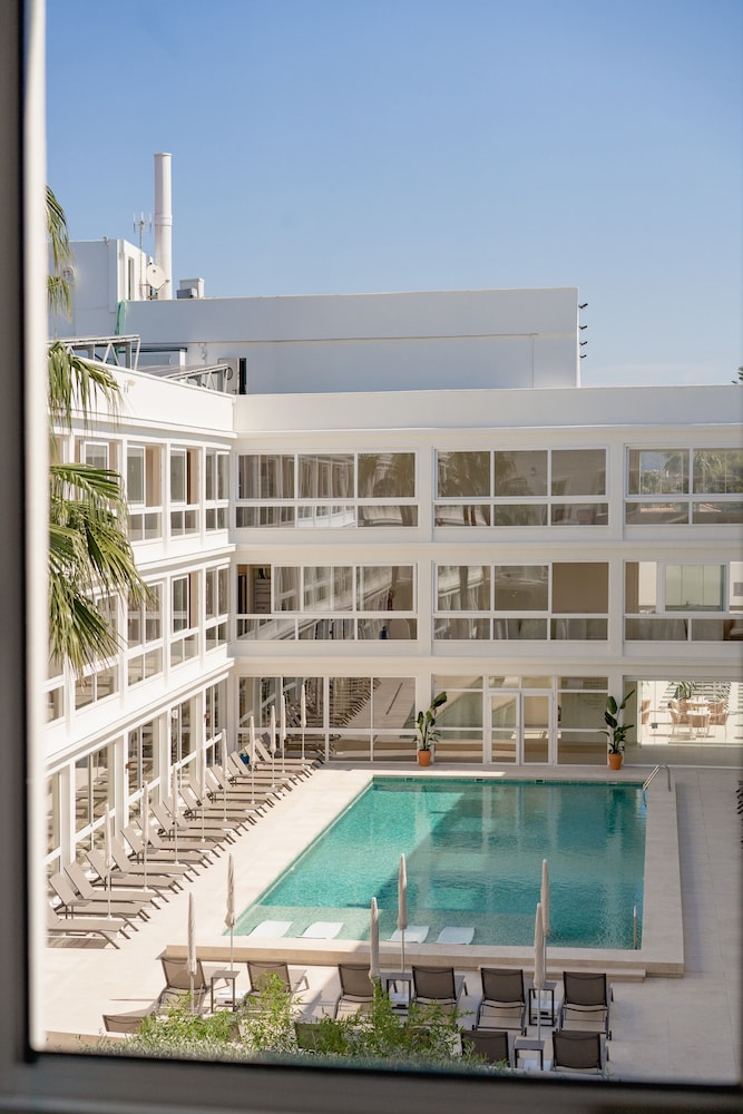 Standard Room, Garden View (2 persons)