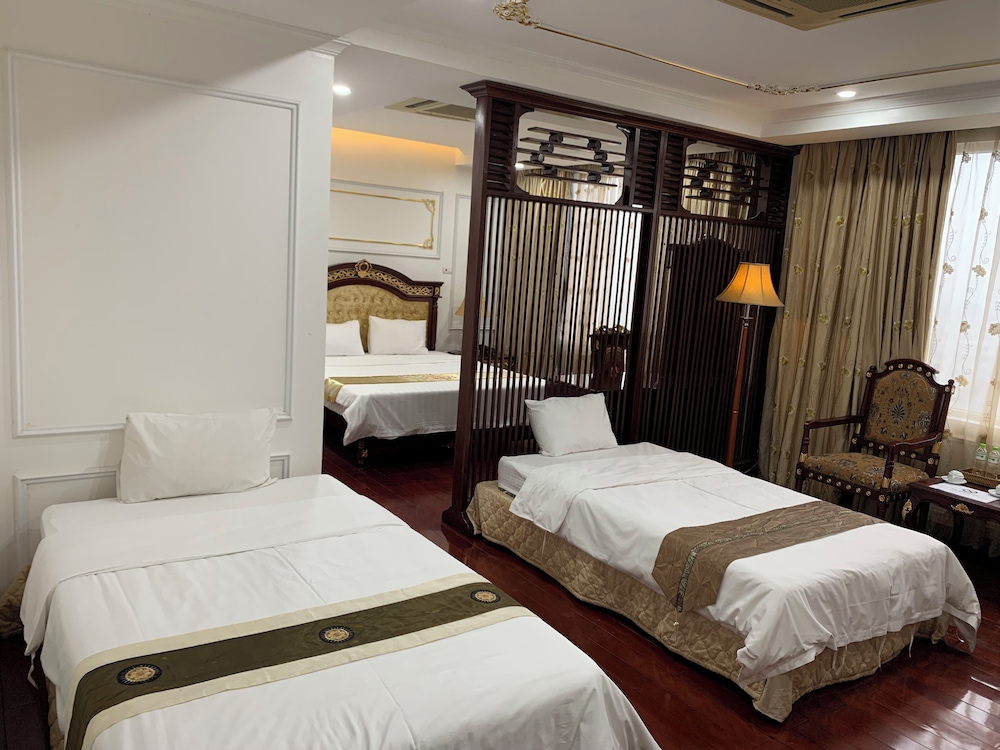 Deluxe Triple Room