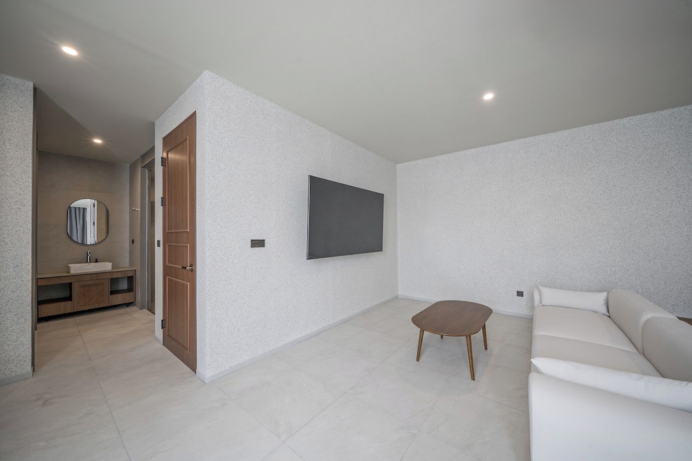 Signature Room, Multiple Beds, Non Smoking, City View