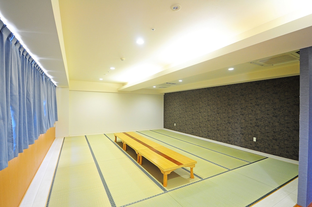 Japanese Style Room (25 Tatami-mats) photo 1