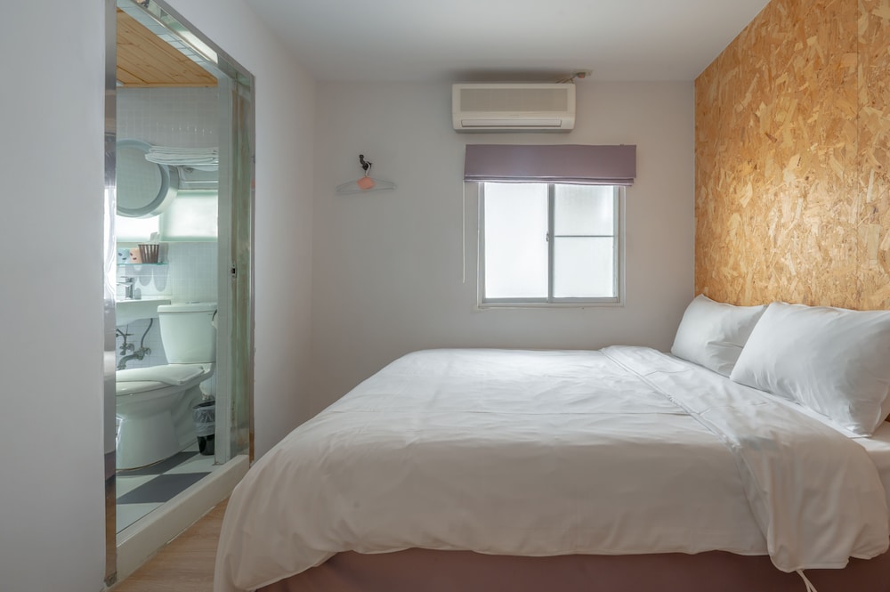 Basic Double Room, 1 Double Bed photo 1