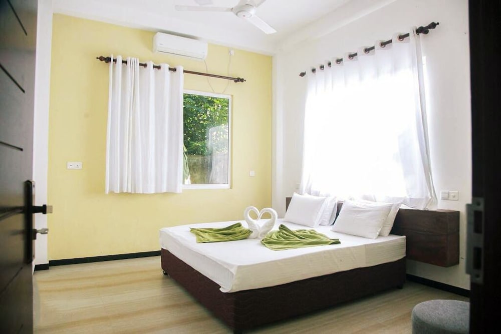 Deluxe Double Room, Garden View photo 2