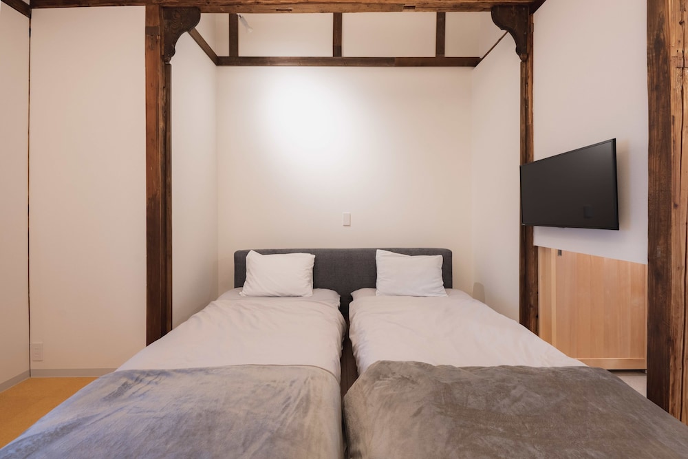 Traditional Double or Twin Room photo 2