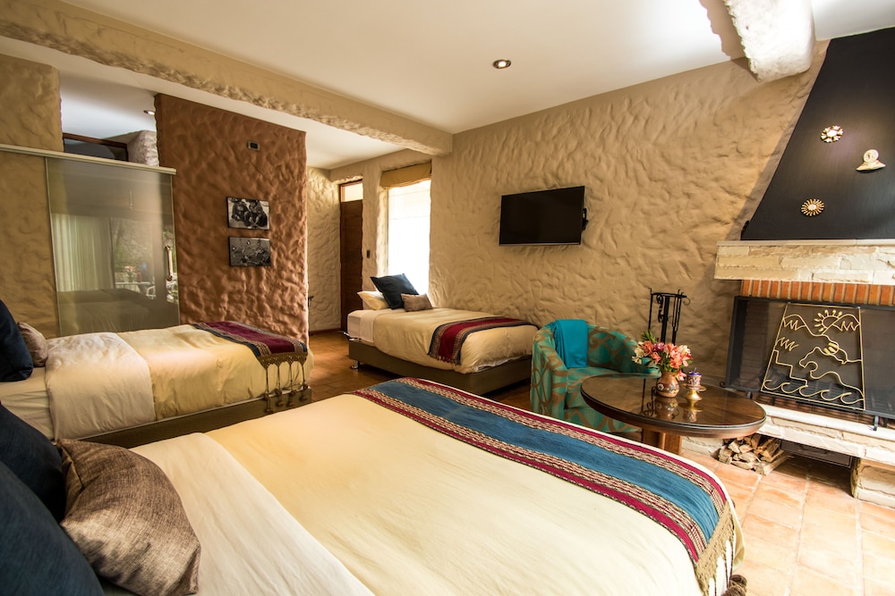 Superior Triple Room, 3 Twin Beds, Non Smoking, Ensuite photo 1