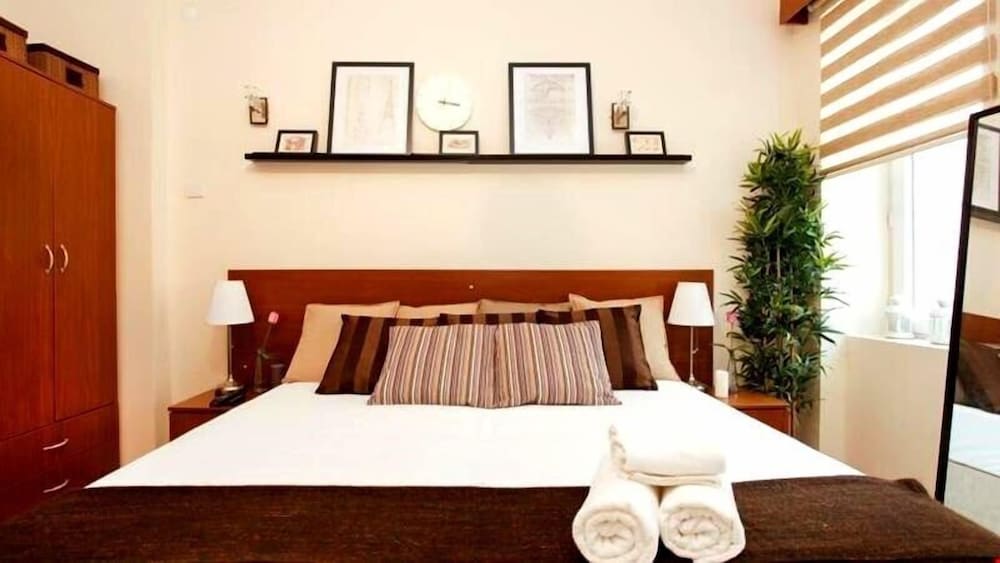 Luxury Double Room, 1 Bedroom, Smoking, City View photo 1