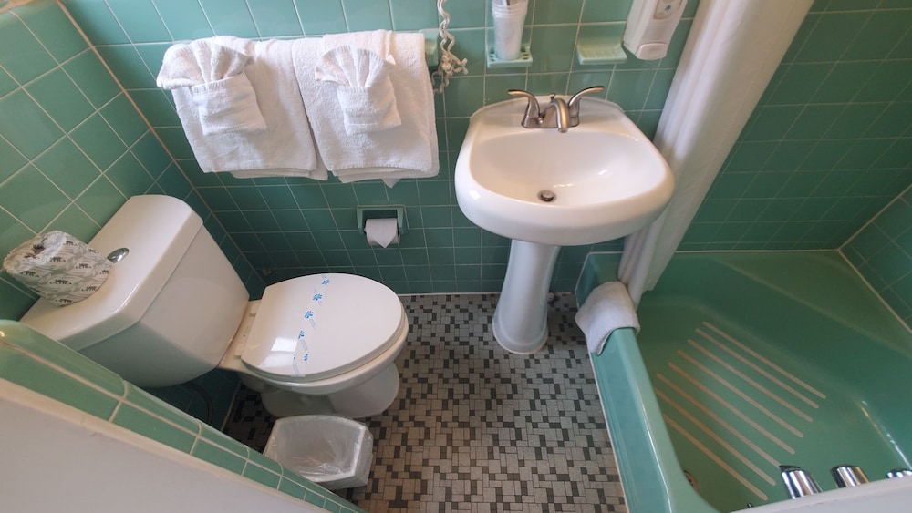 Deluxe Studio, 1 Bedroom photo 1