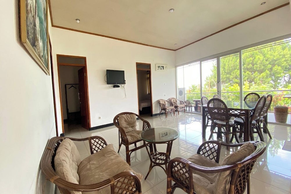 Deluxe Double Room - Photo 7