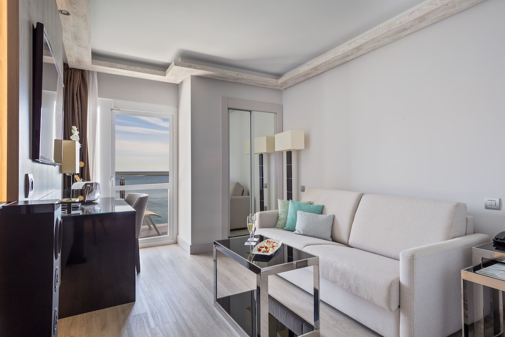 The Level, Junior Suite, Sea View (Adults Only) - Photo 6