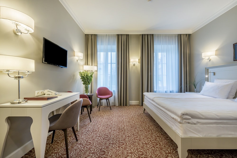 Executive Double or Twin Room - Photo 5