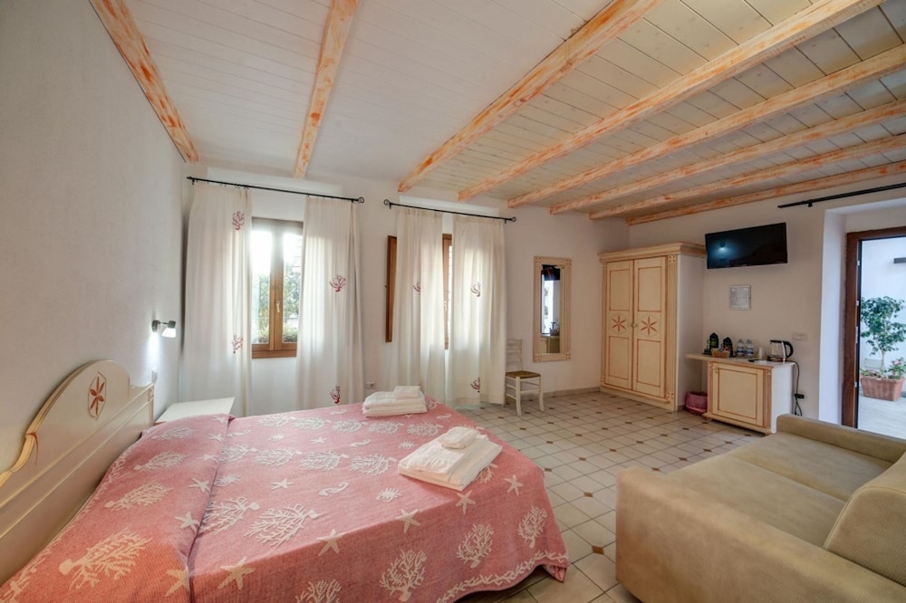Junior Quadruple Room photo 1