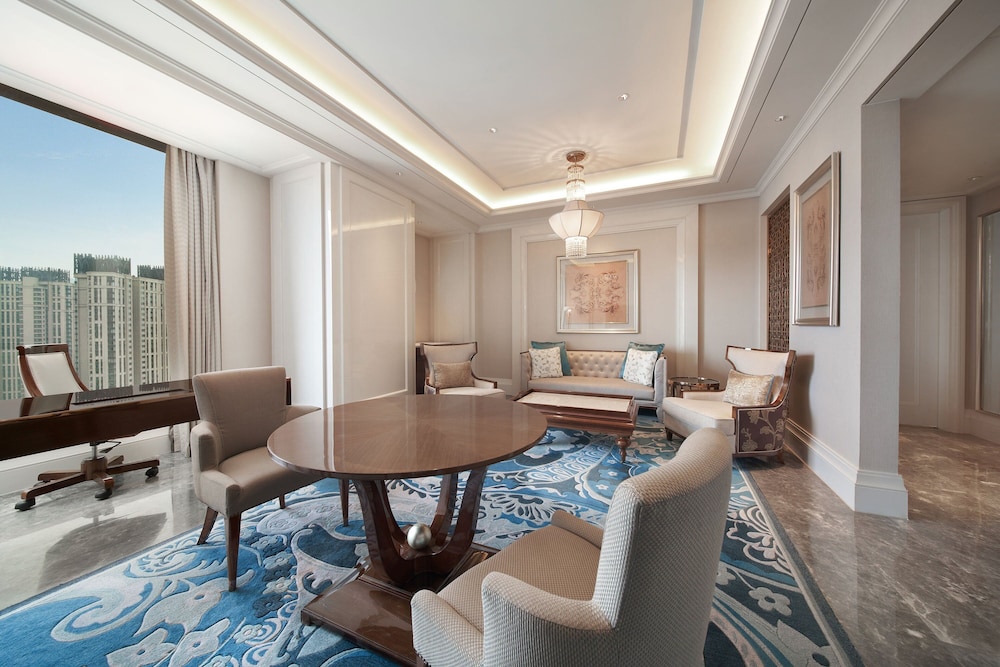 Club Suite, 1 King Bed