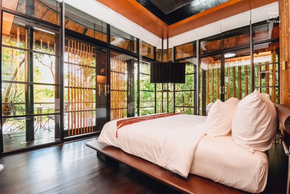 Jungle Villa