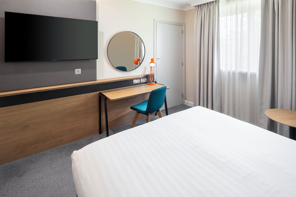 Premium Room, 1 Double Bed (Stocked Minibar) photo 2
