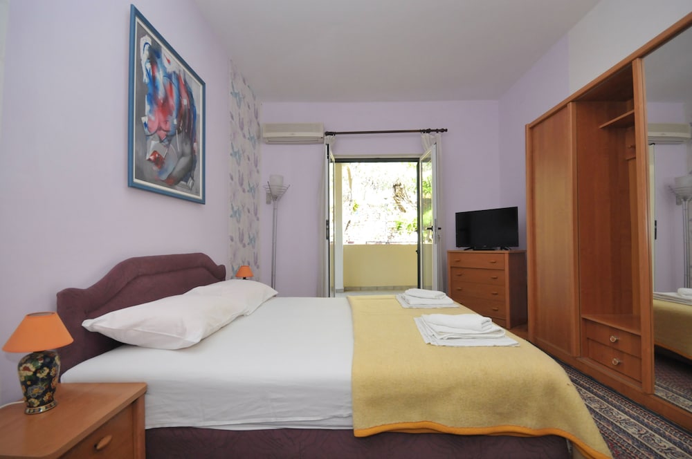 Classic Apartment, 1 Bedroom photo 1