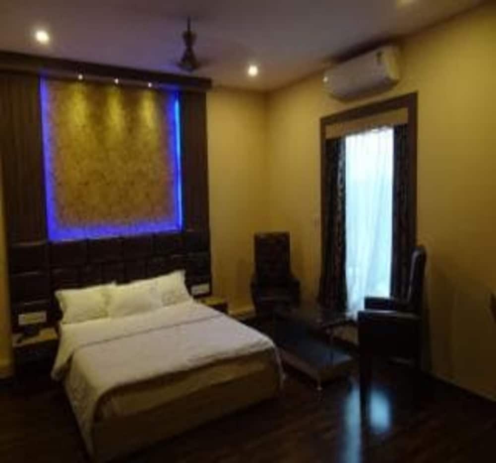 Executive Room, 1 Double Bed