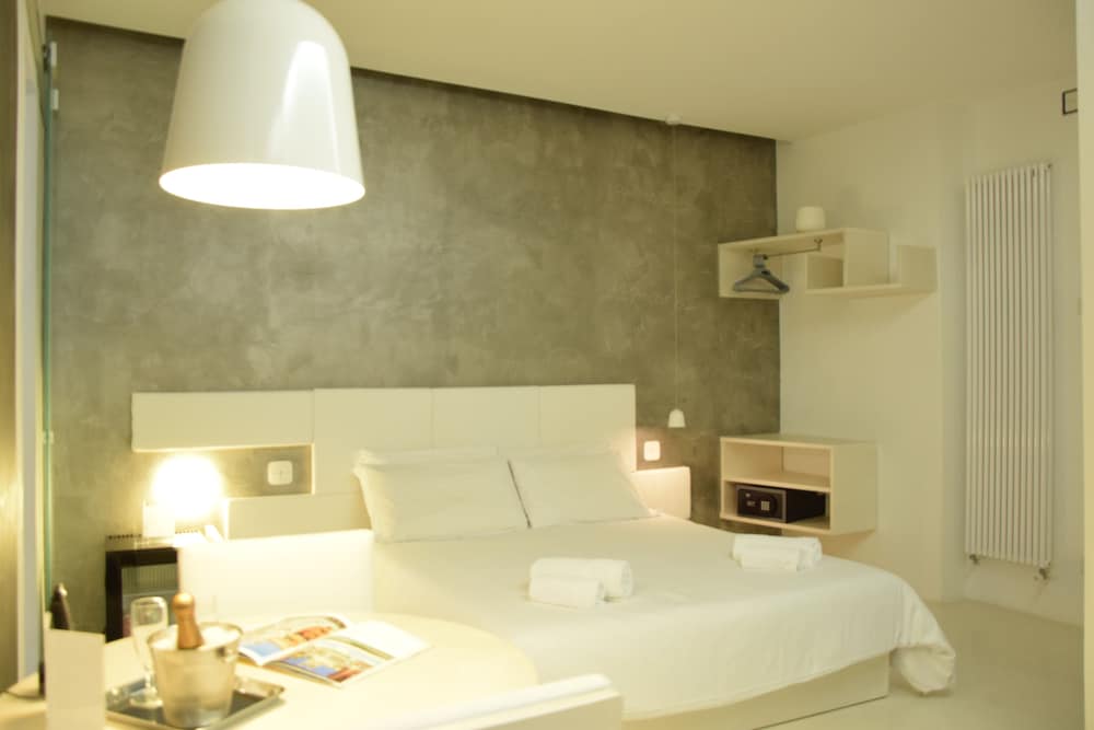 Luxury Double Room photo 2