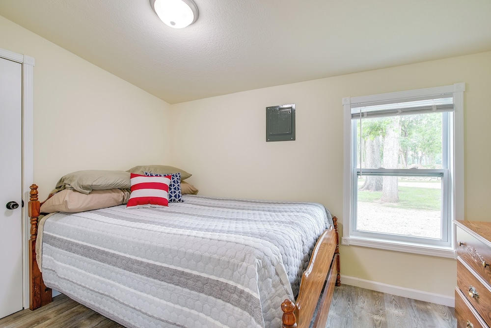 House (2 Bedrooms) photo 3