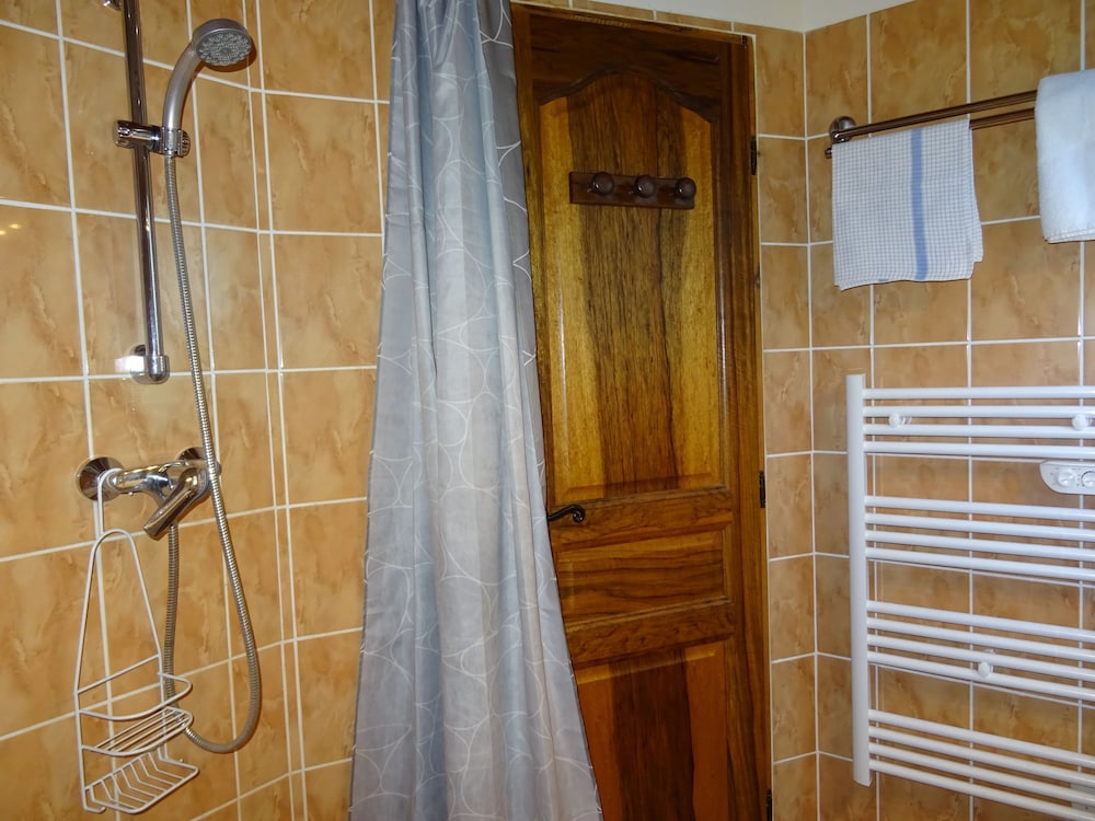 Triple Room, Private Bathroom (Les Pins) photo 2