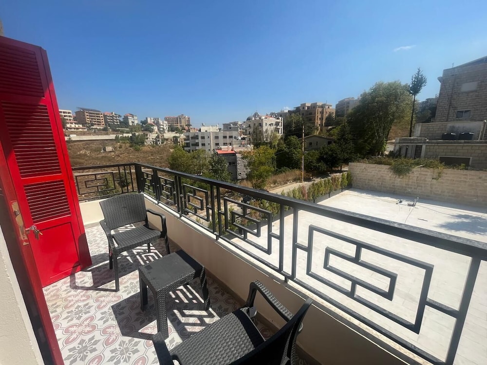 Deluxe Double Room, Balcony, Pool View photo 2