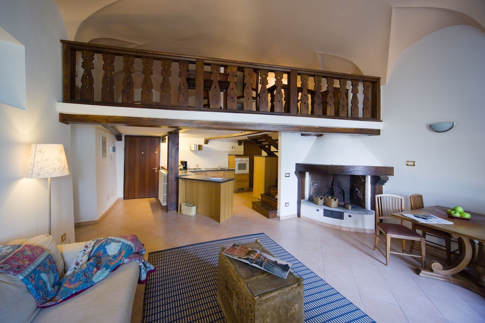 Appartement Duplex Panoramique, vue lac, dans les dépendances