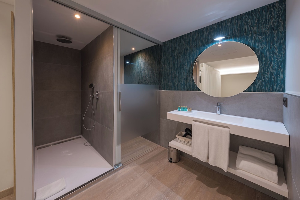 Superior Triple Room - Photo 6