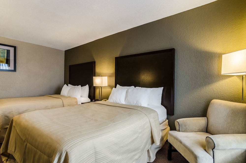 Standard Room, 2 Double Beds, Non Smoking