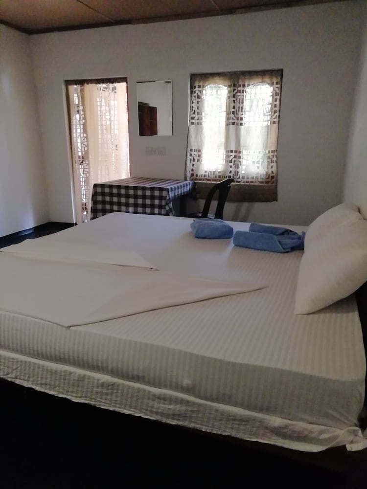 Standard Triple Room, Garden View photo 1