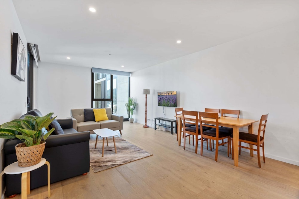 Apartment photo 1