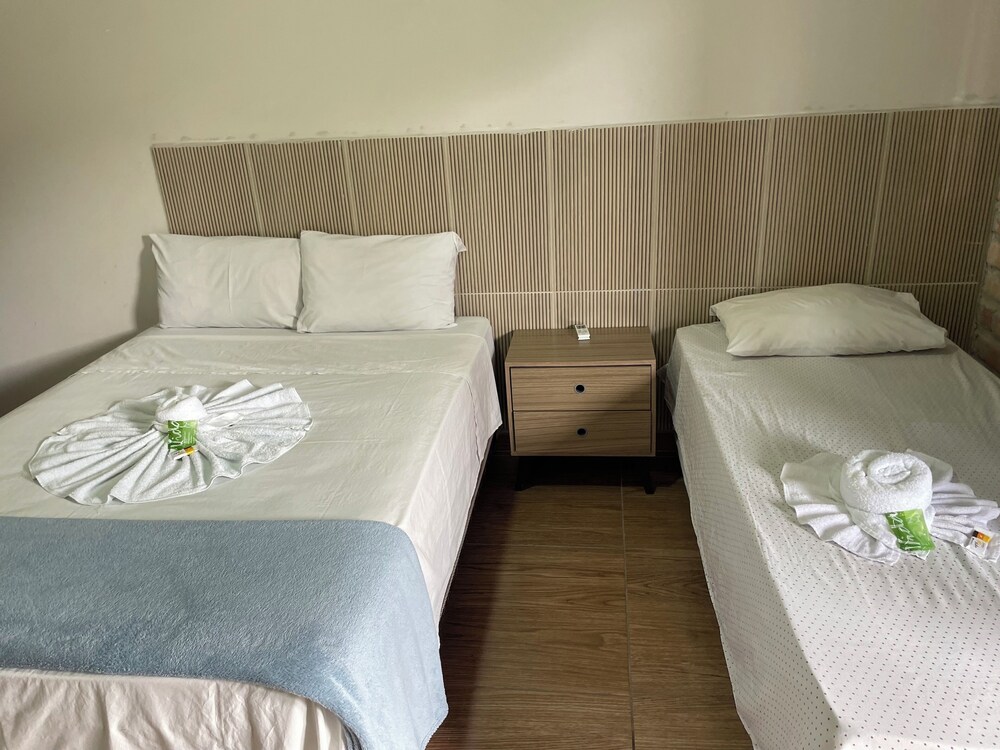 Deluxe Double or Twin Room - Photo 10