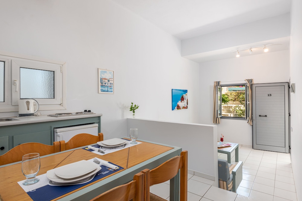 Apartment, 1 Bedroom, Sea View photo 2