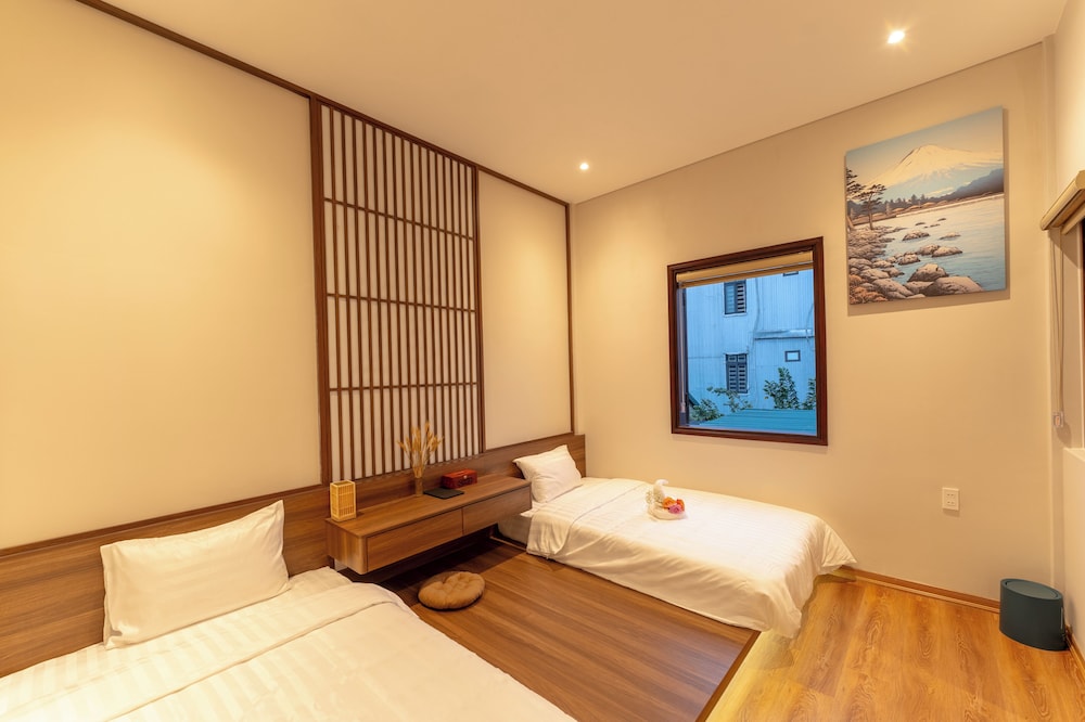 Basic Double Room