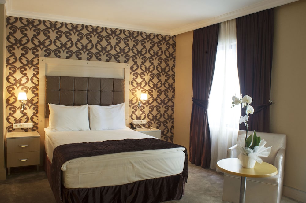 Double or Twin Room photo 2