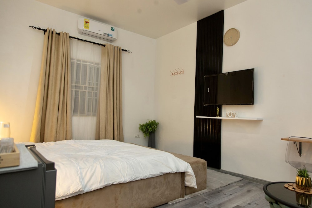 Executive Room photo 2