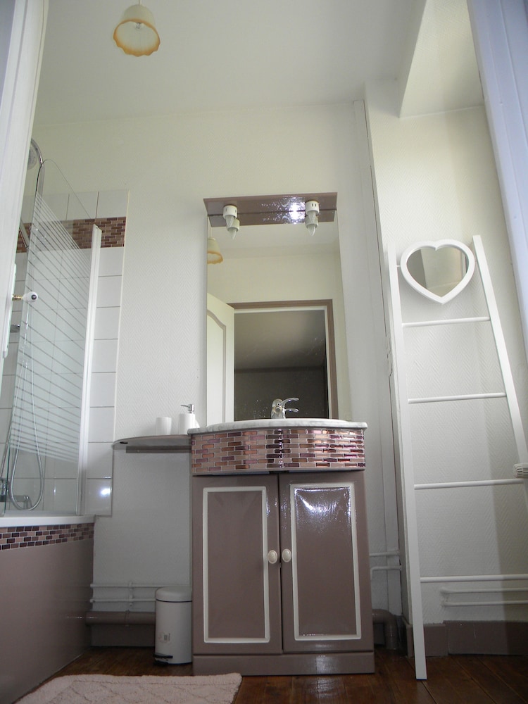 Double Room (3) - Photo 6