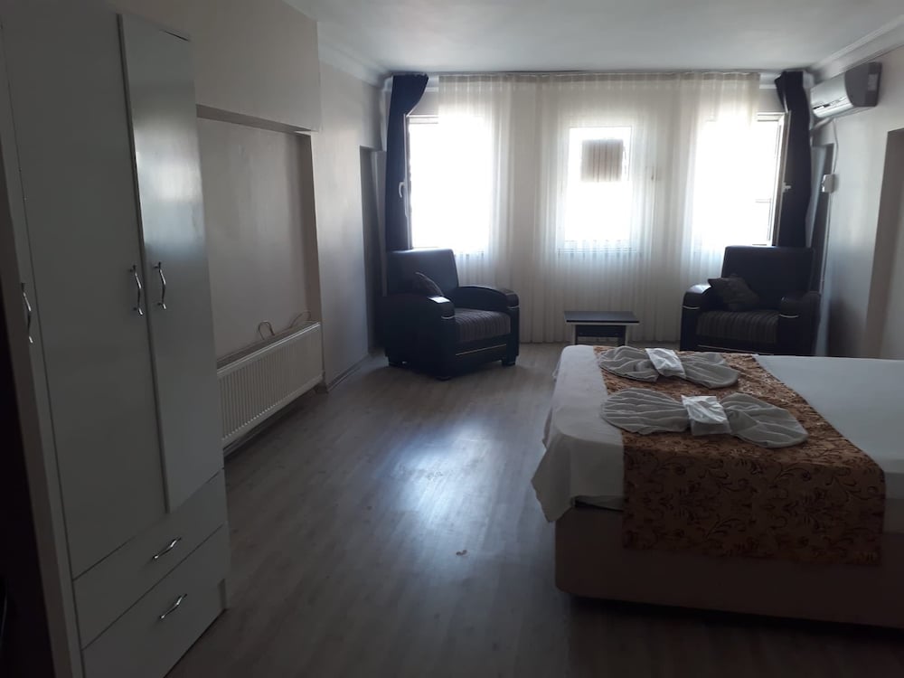 Family Apartment photo 3