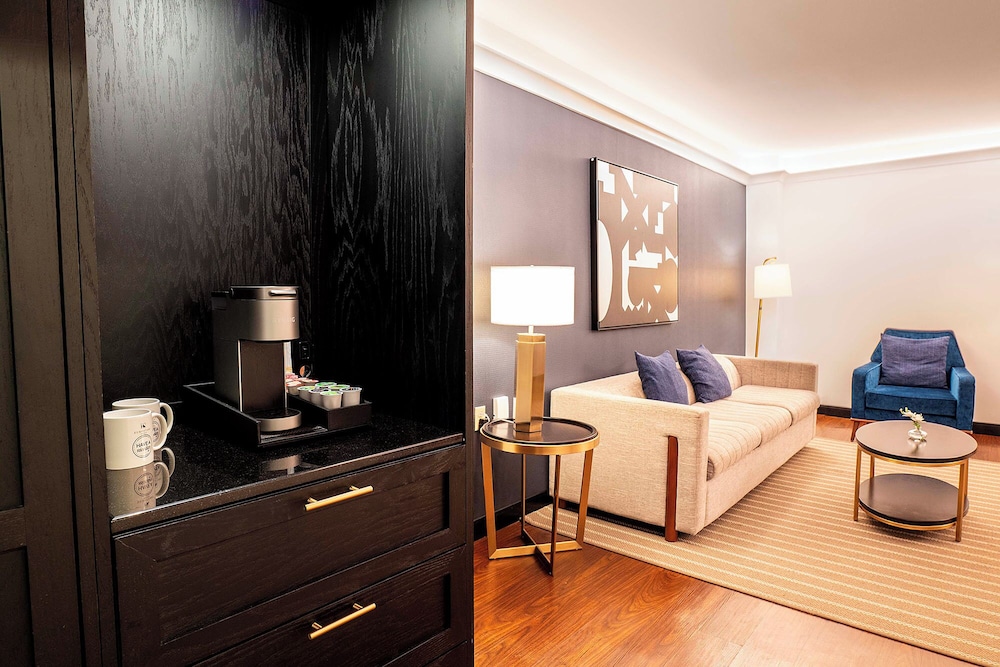 Suite, 1 Bedroom (Double) - Photo 5