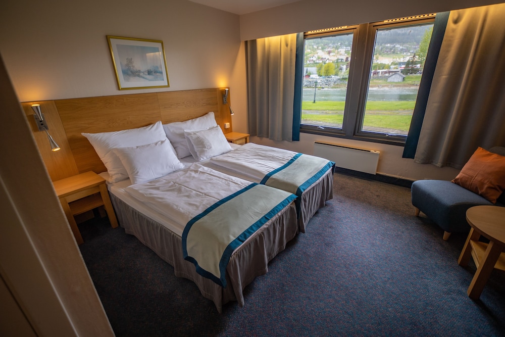 Double Room, River View - Photo 1