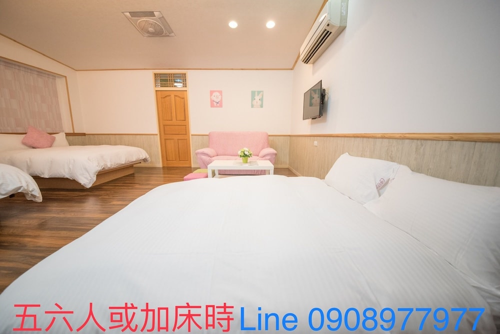 Comfort Twin Room, 2 Double Beds photo 3